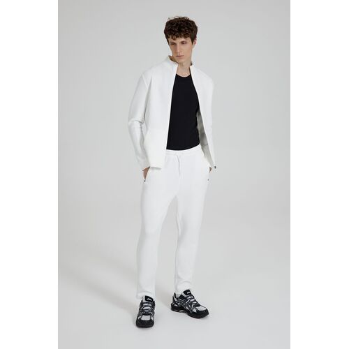 AL-1_16695.600